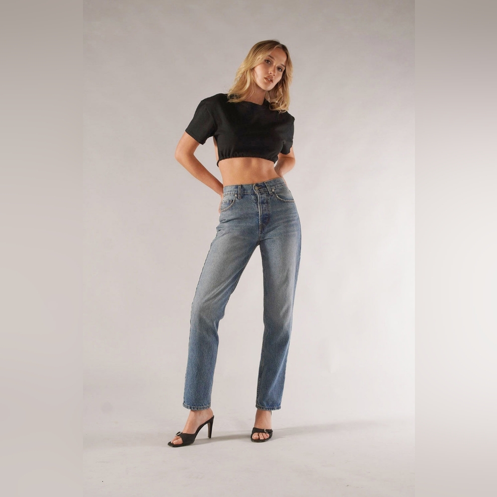 Revice Ex Boyfriend Jeans Lightly Distressed Size 27